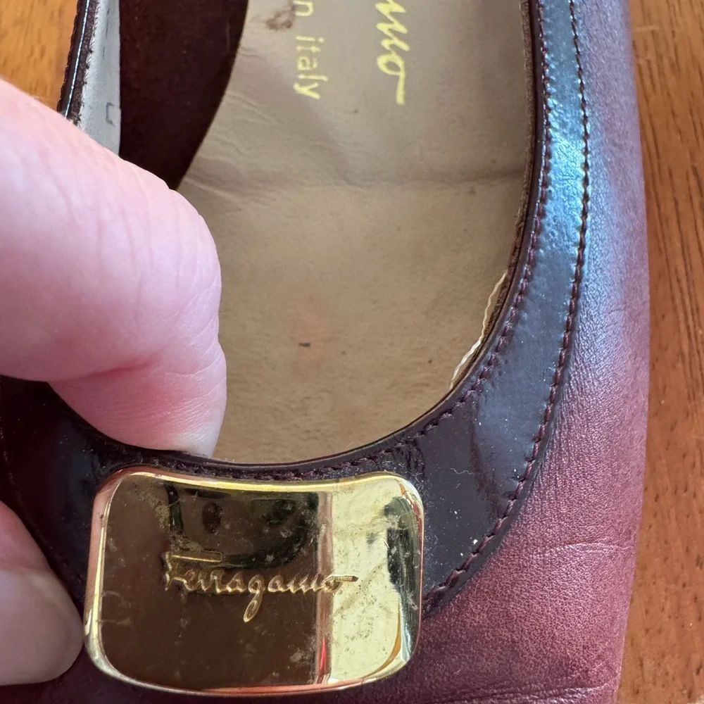 Salvatore Ferragamo Firenze Burgundy Leather Pumps size 8 vintage